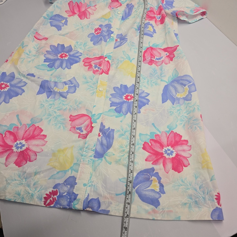 Vintage Floral Button Front Housecoat Duster Robe White Pink Blue Short Sleeve - Picture 5 of 5